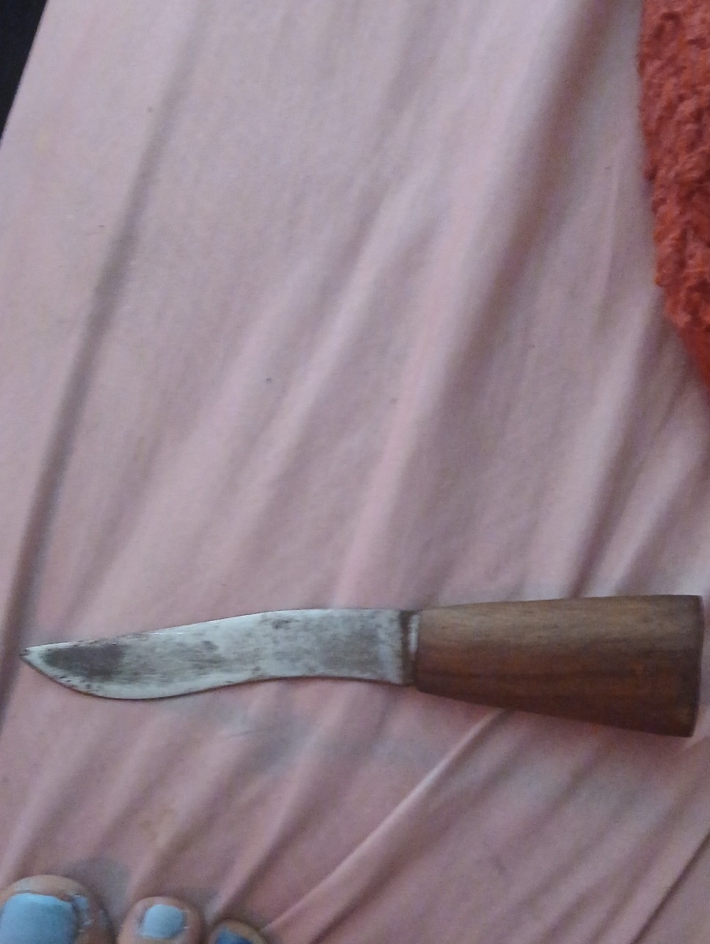 Classic Wood-Handle Utility Knife - Brown